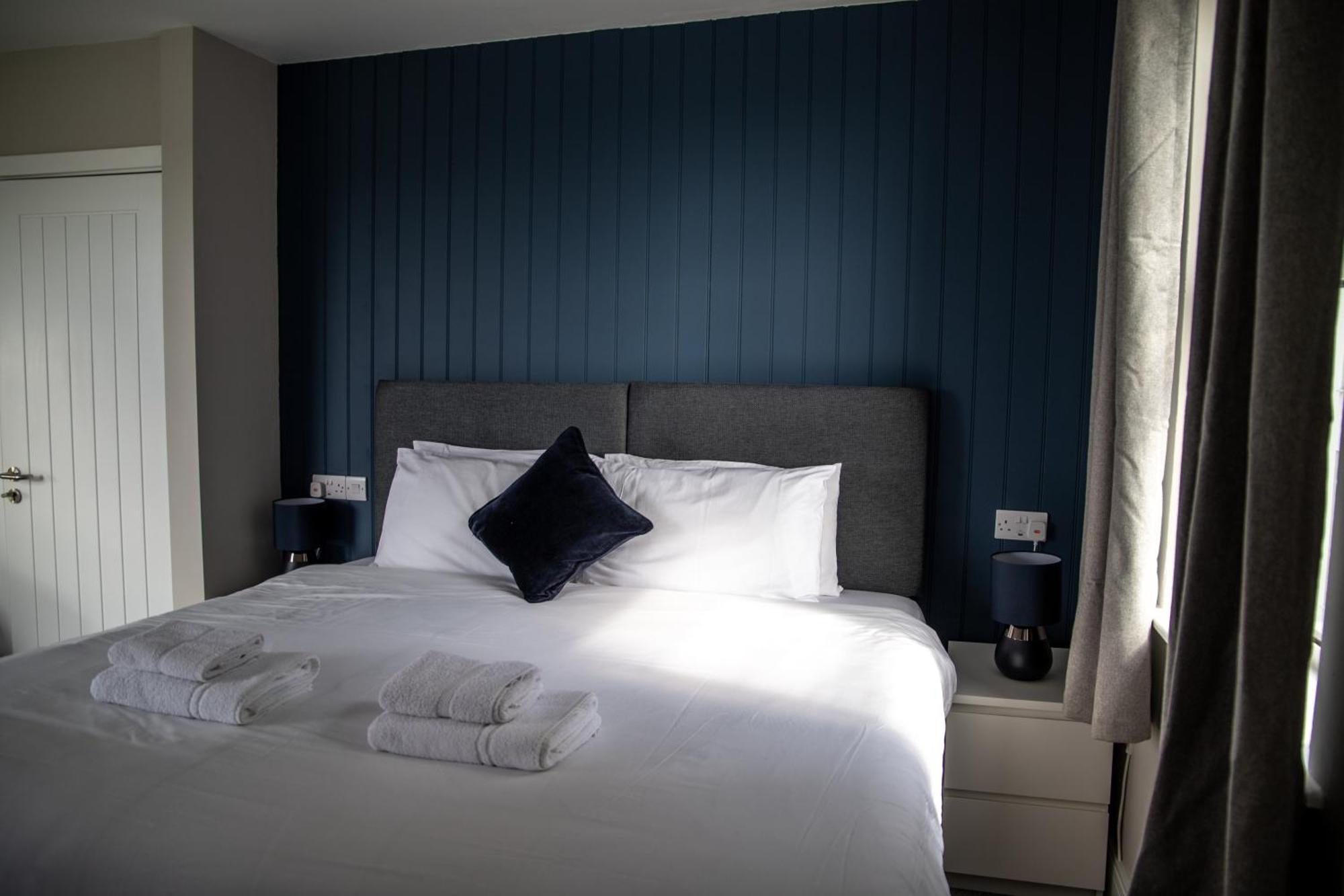 Oceanside Lifestyle Hotel New Quay Habitación foto
