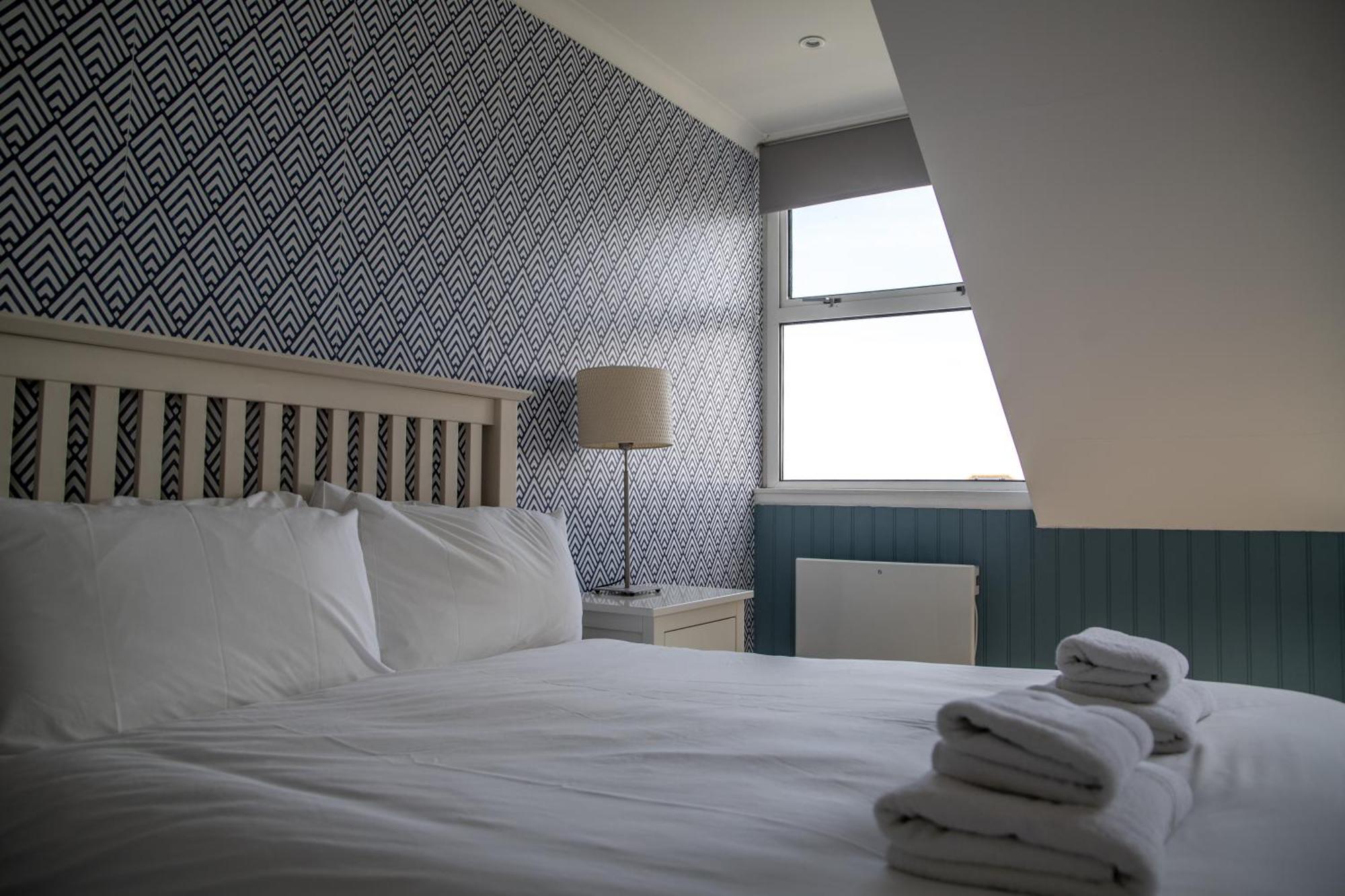 Oceanside Lifestyle Hotel New Quay Habitación foto